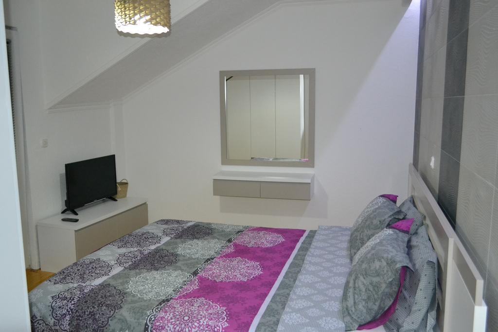 Villa Renessans Ohrid Bilik gambar